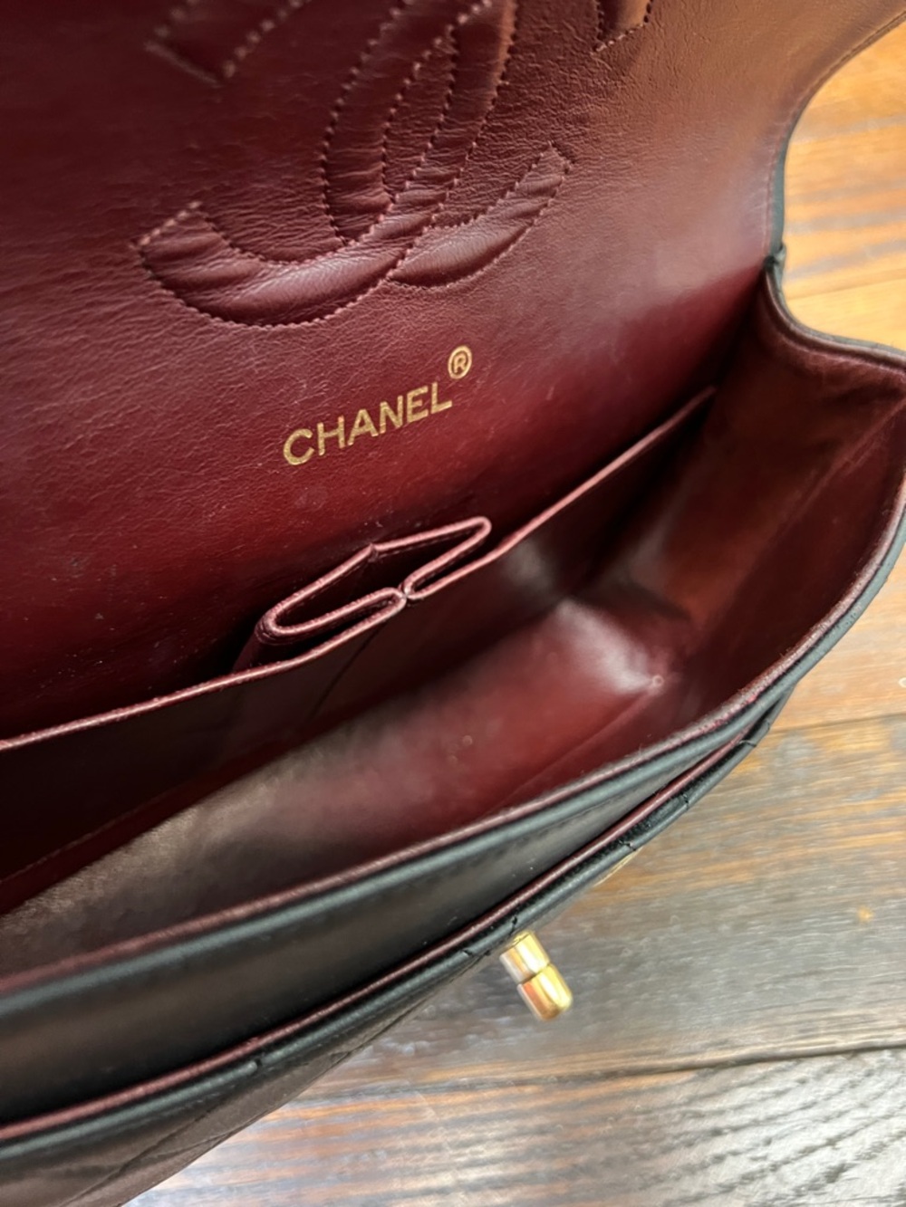 CHANEL Black Quilted double flap bag - Picture 8 of 16